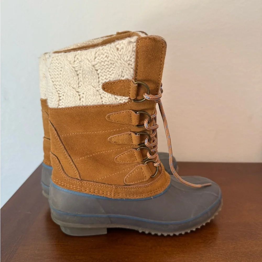 Khombu Womens Tall Duck Boots - Size 6